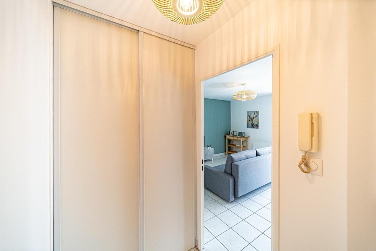 Appartement Cosy Avec Balcony And Garage-Charpennes Villeurbanne Dış mekan fotoğraf