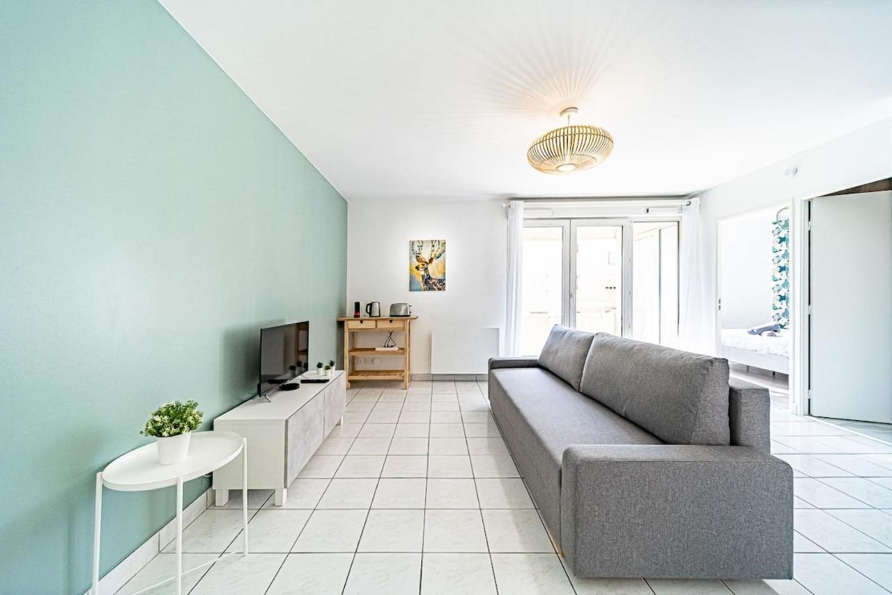 Appartement Cosy Avec Balcony And Garage-Charpennes Villeurbanne Dış mekan fotoğraf